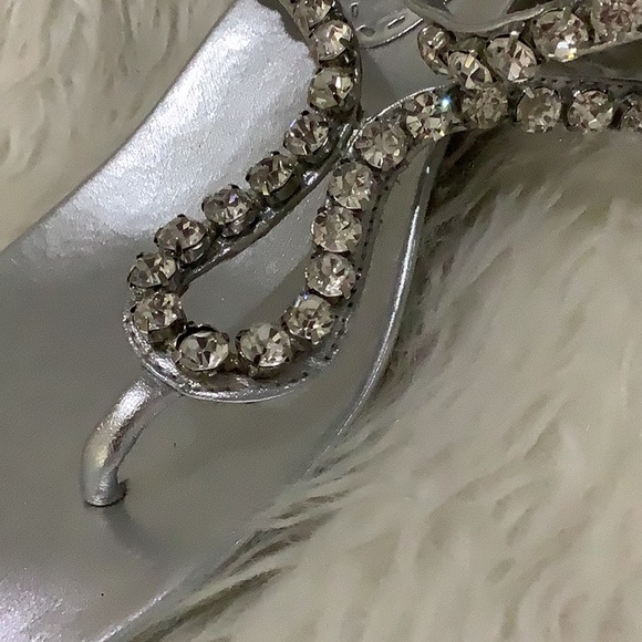 Gianni bini women’s silver sparkling rhinestone heel beach summer sandal… - Picture 2 of 6